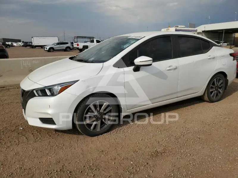 2020 Nissan VERSA фото