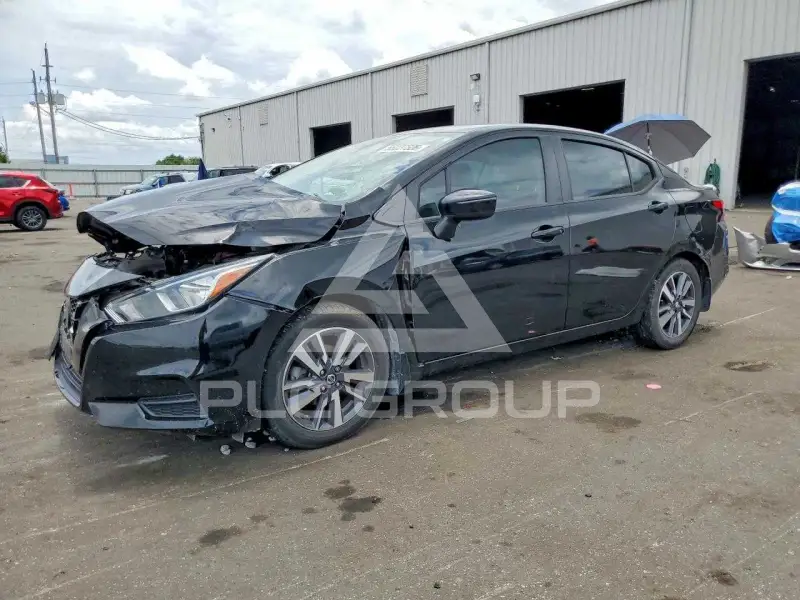2020 Nissan VERSA фото