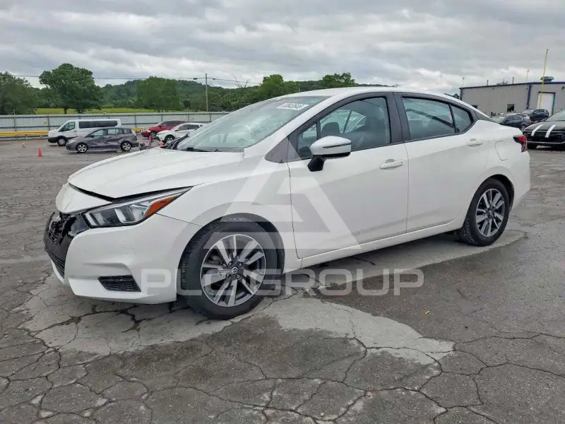 2020 Nissan VERSA фото