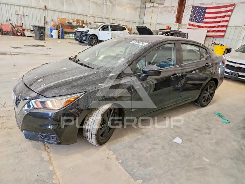 2020 Nissan VERSA photo