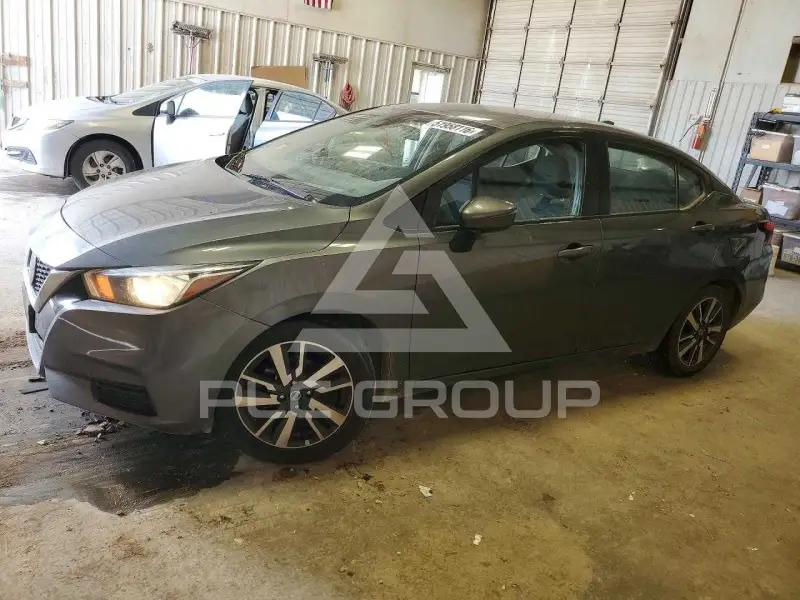 2020 Nissan VERSA photo