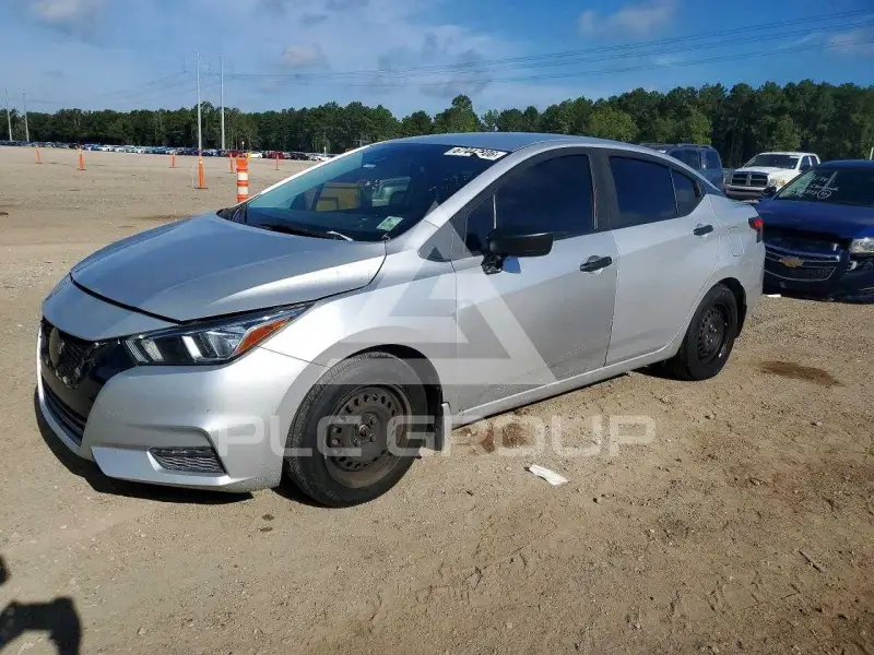 2020 Nissan VERSA фото