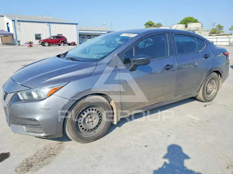 2020 Nissan VERSA photo