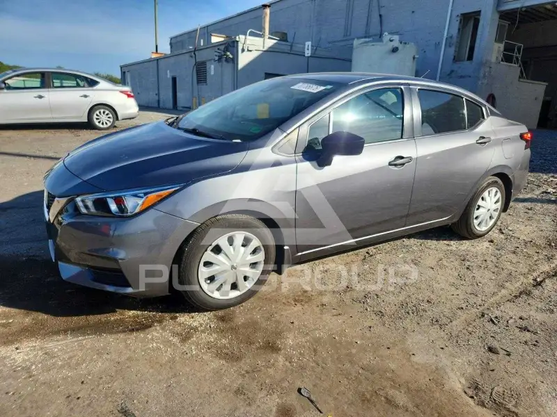 2020 Nissan VERSA фото