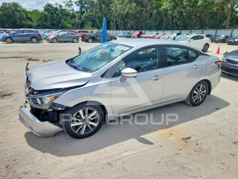 2020 Nissan VERSA фото