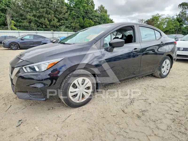 2020 Nissan VERSA фото