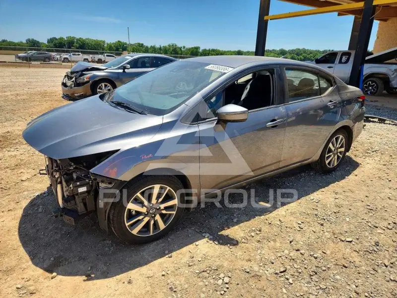 2020 Nissan VERSA фото