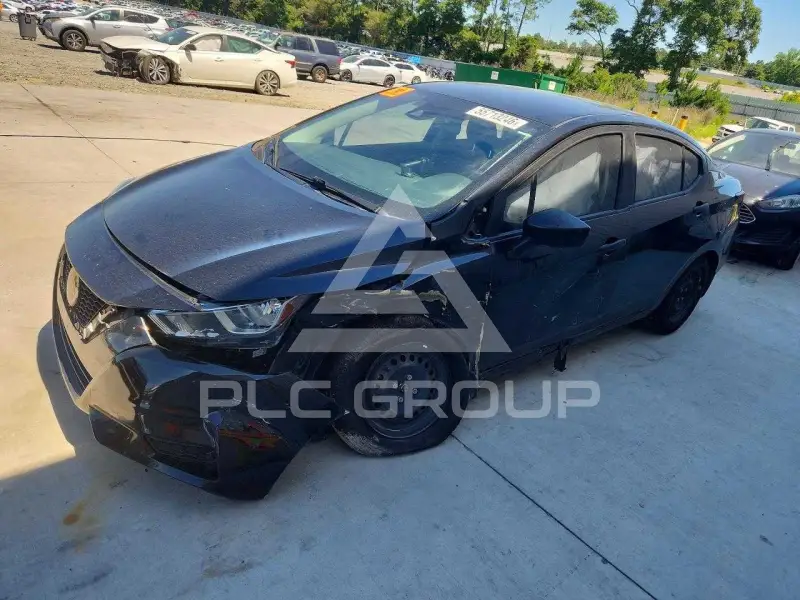 2020 Nissan VERSA фото