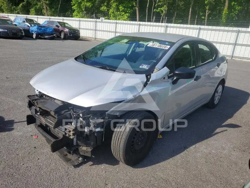 2020 Nissan VERSA фото