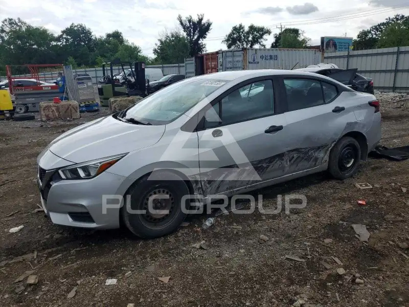 2020 Nissan VERSA фото