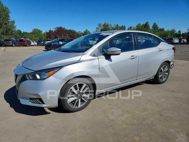 2020 Nissan VERSA фото