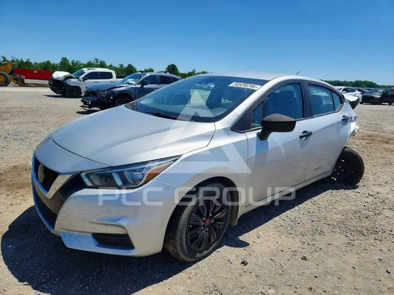 2020 Nissan VERSA photo