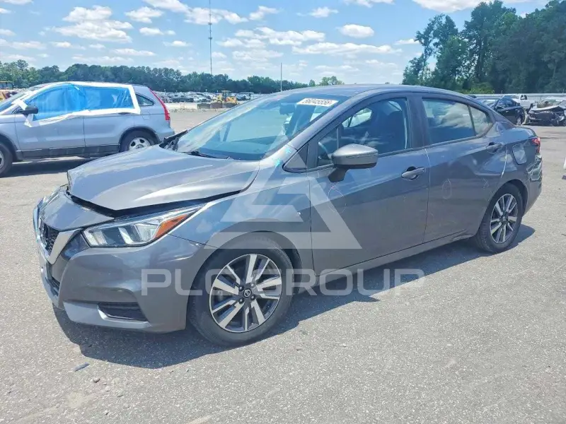2020 Nissan VERSA фото