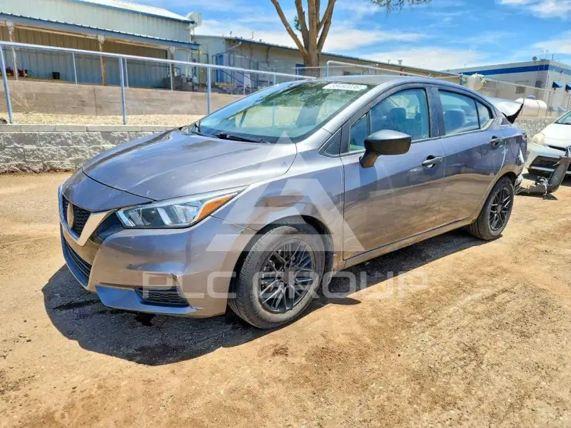 2020 Nissan VERSA фото