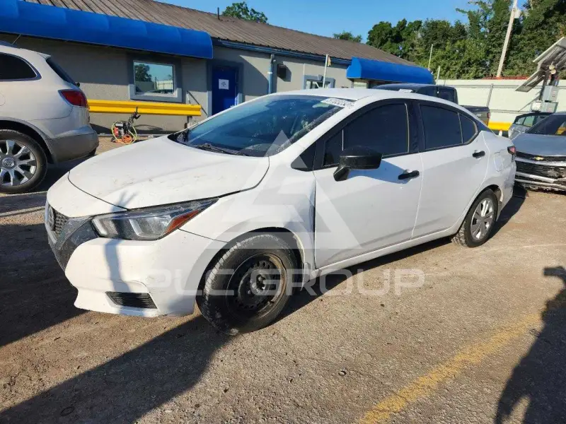 2020 Nissan VERSA photo