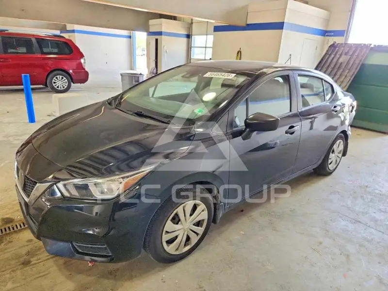 2020 Nissan VERSA фото