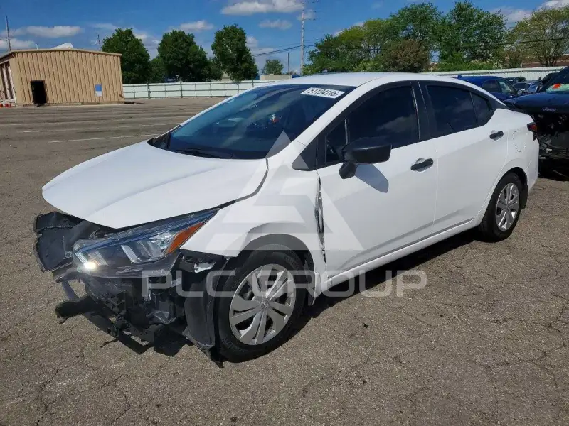 2020 Nissan VERSA фото