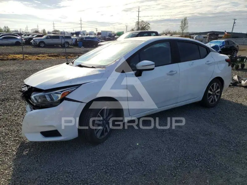 2020 Nissan VERSA photo
