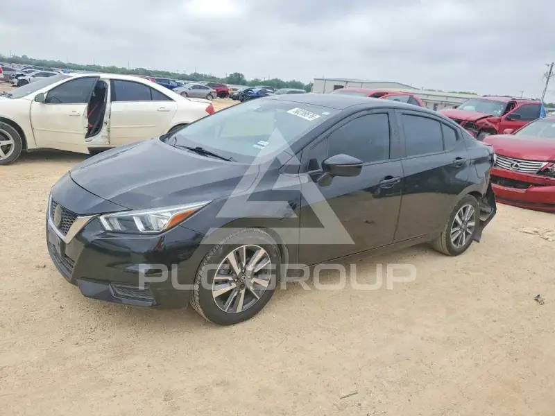 2020 Nissan VERSA photo