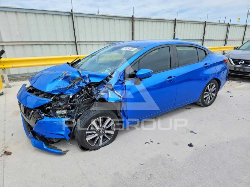 2020 Nissan VERSA photo