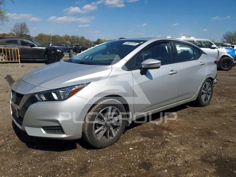 2020 Nissan VERSA photo