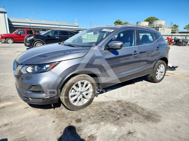 2020 Nissan ROGUE photo