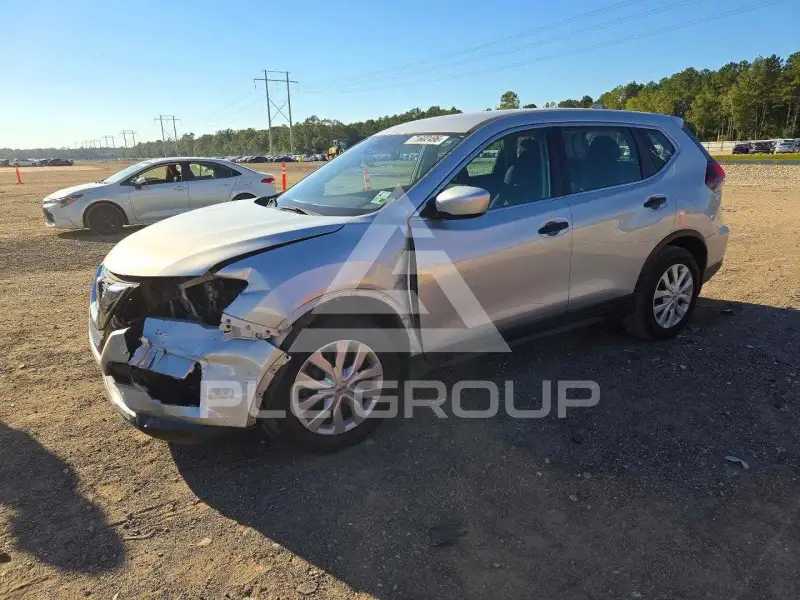 2020 Nissan ROGUE photo