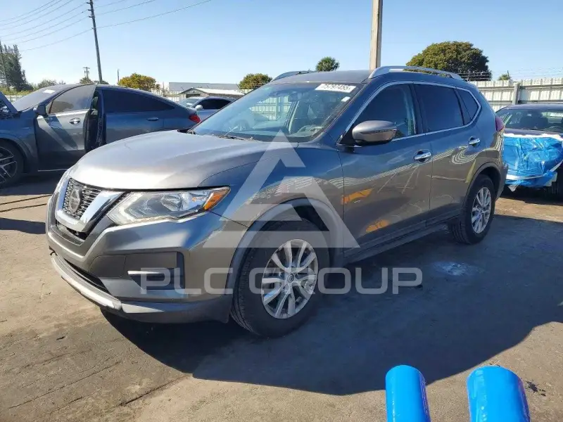 2020 Nissan ROGUE photo