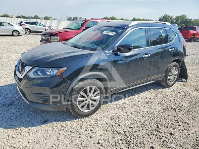 2020 Nissan ROGUE photo