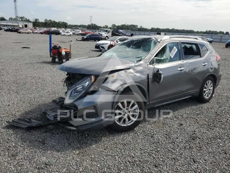 2020 Nissan ROGUE photo