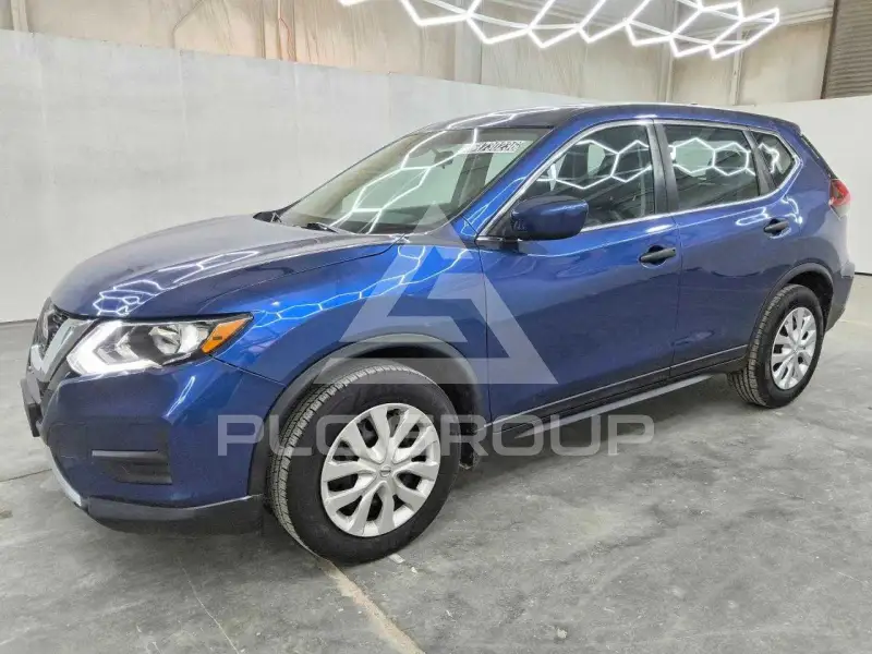2020 Nissan ROGUE photo