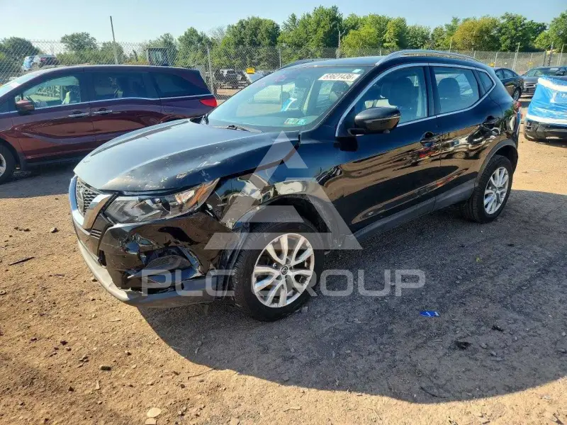 2020 Nissan ROGUE photo