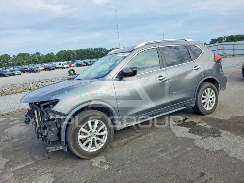 2020 Nissan ROGUE photo
