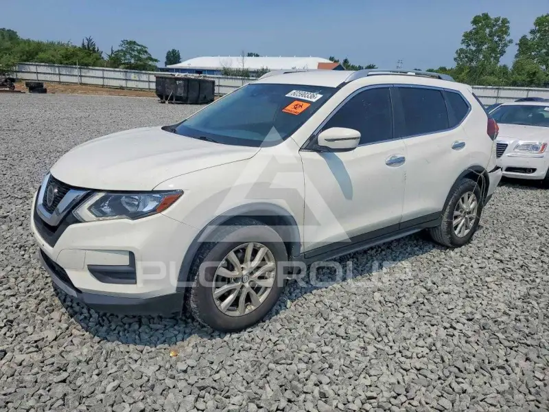 2020 Nissan ROGUE photo