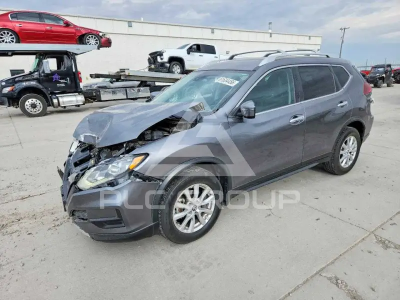 2020 Nissan ROGUE photo