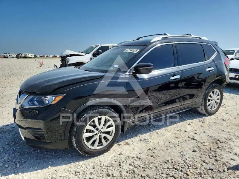 2020 Nissan ROGUE photo