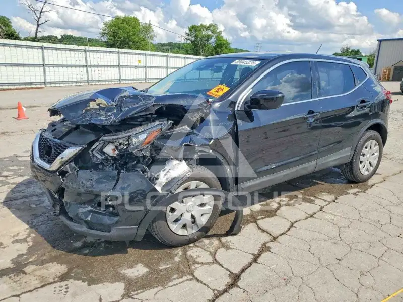 2020 Nissan ROGUE photo