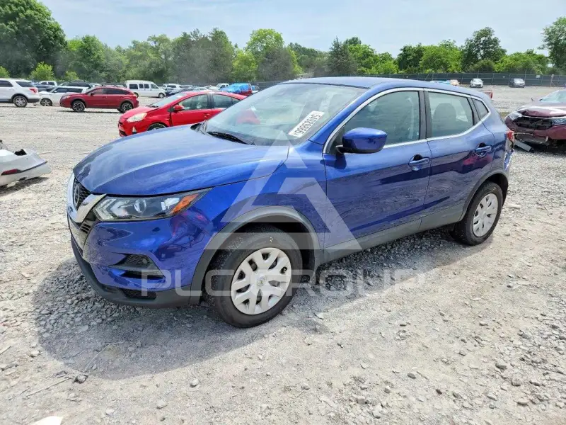 2020 Nissan ROGUE photo