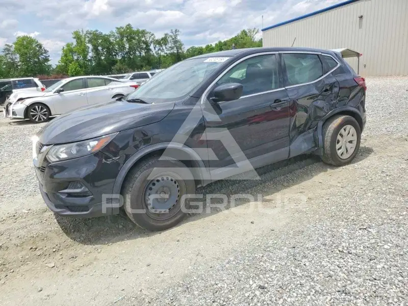 2020 Nissan ROGUE photo