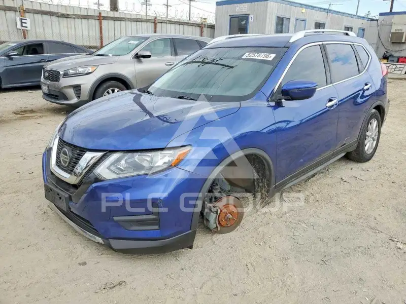 2020 Nissan ROGUE photo