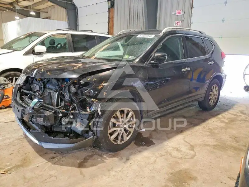 2020 Nissan ROGUE photo