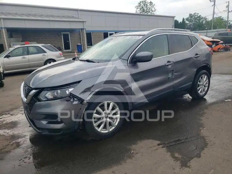 2020 Nissan ROGUE photo