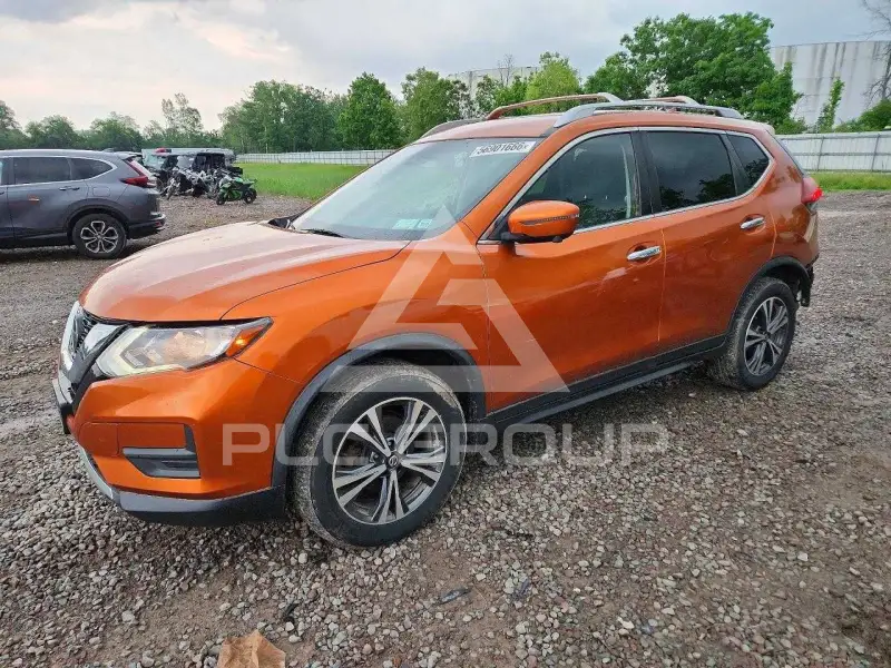 2020 Nissan ROGUE photo