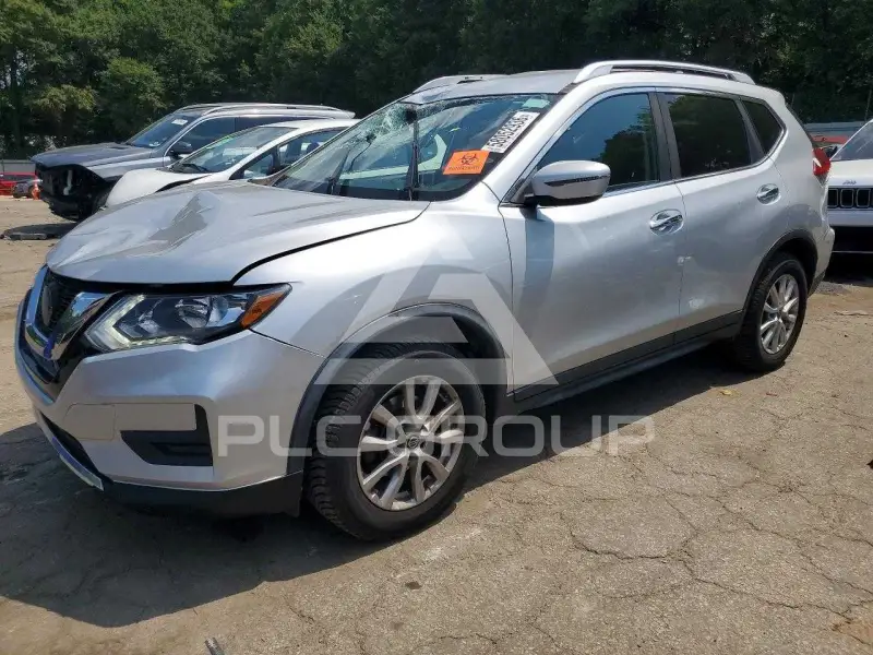 2020 Nissan ROGUE photo