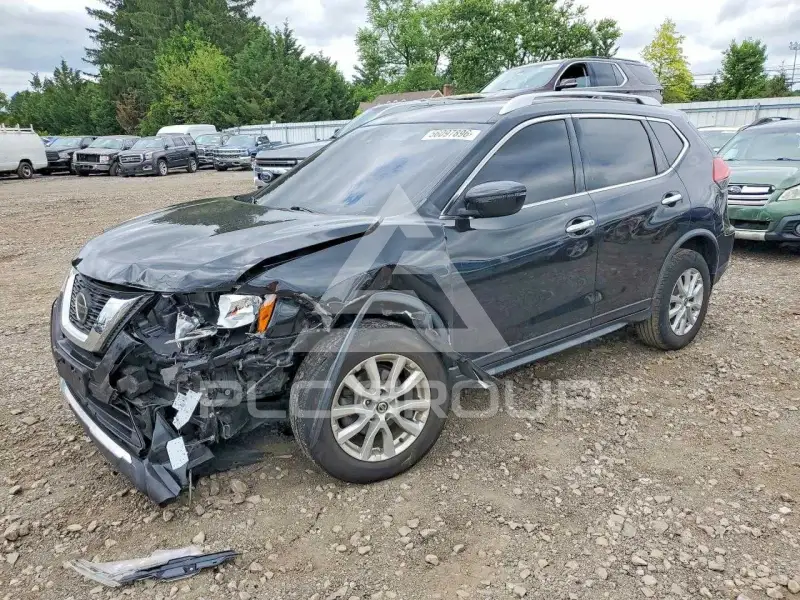 2020 Nissan ROGUE photo