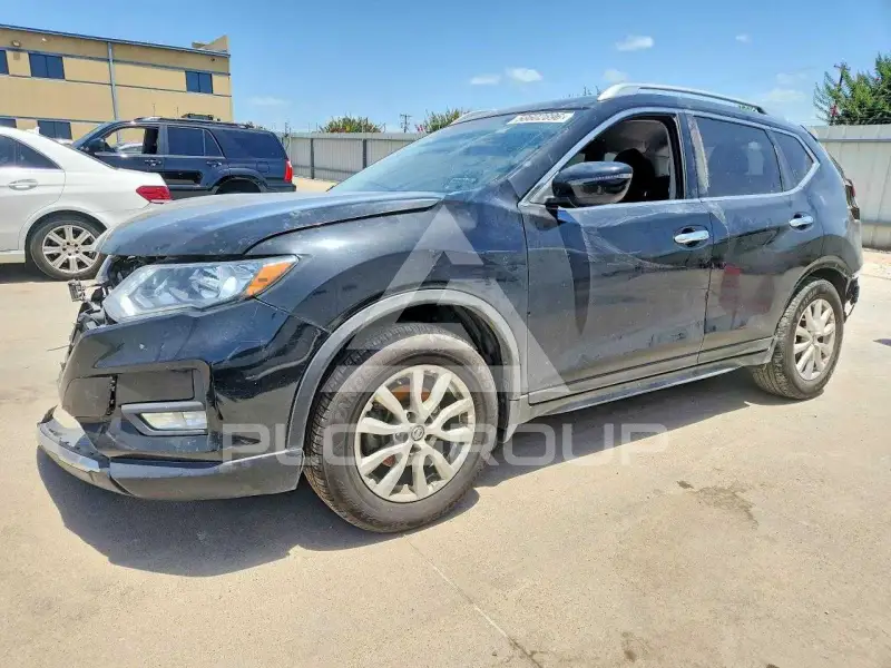 2020 Nissan ROGUE photo