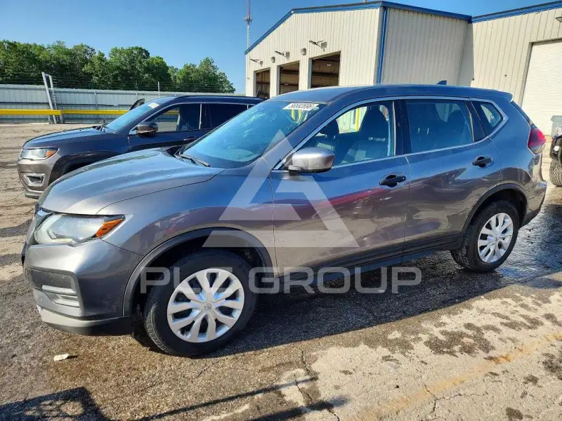 2020 Nissan ROGUE photo