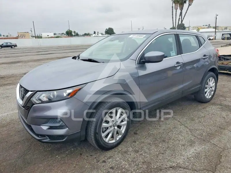 2020 Nissan ROGUE photo