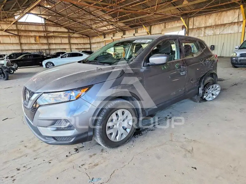2020 Nissan ROGUE photo