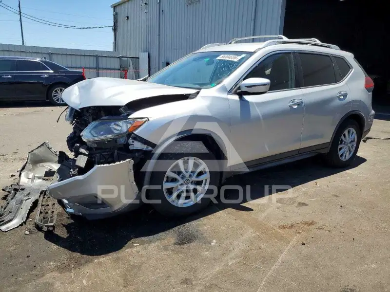 2020 Nissan ROGUE photo
